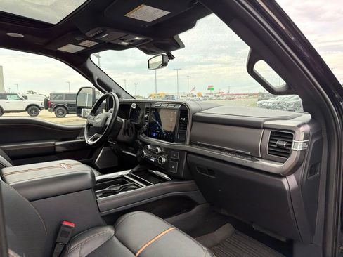 Certified 2024 Ford F350 Platinum w/ FX4 Off-Road Package AWD/4WD image 24