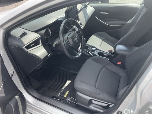 Used 2022 Toyota Corolla SE FWD image 12