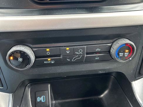 Used 2022 Ford F150 XLT w/ Bed Utility Package image 21