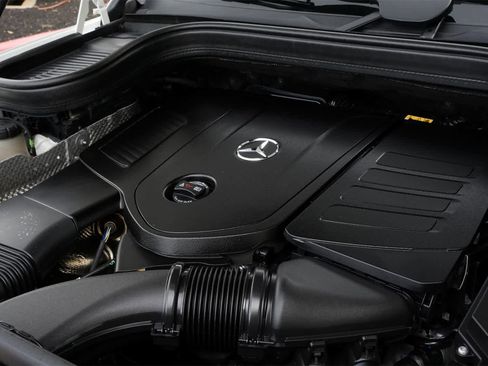 Used 2025 Mercedes-Benz GLE 350 4MATIC image 26