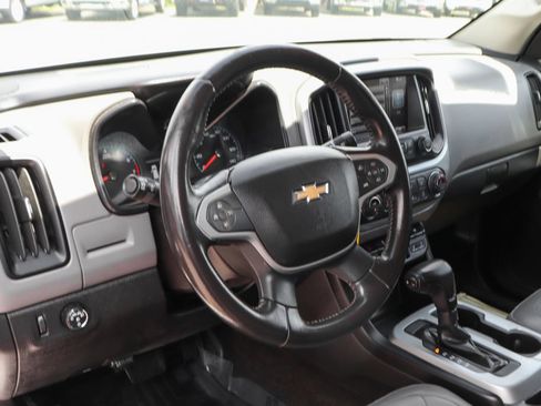 Used 2015 Chevrolet Colorado LT w/ Luxury Package RWD image 21