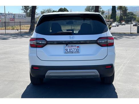 Certified 2024 Honda Pilot EX-L image 4