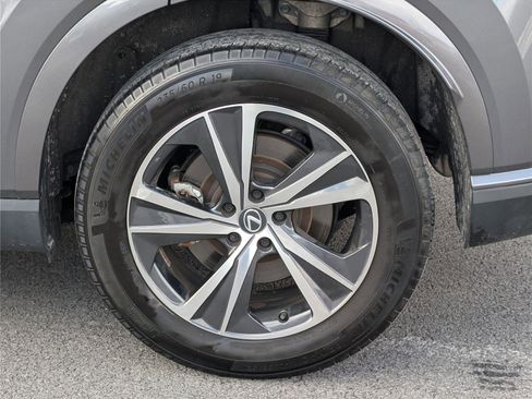 Certified 2023 Lexus RX 350 Premium w/ Accessory Package image 10