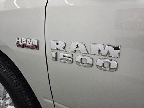 Used 2016 RAM 1500 Lone Star image 11
