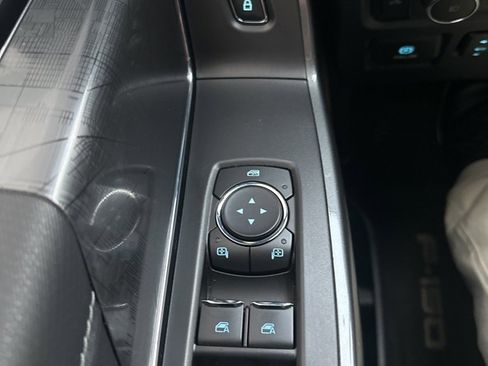 Used 2022 Ford F150 XLT w/ Equipment Group 302A High image 18