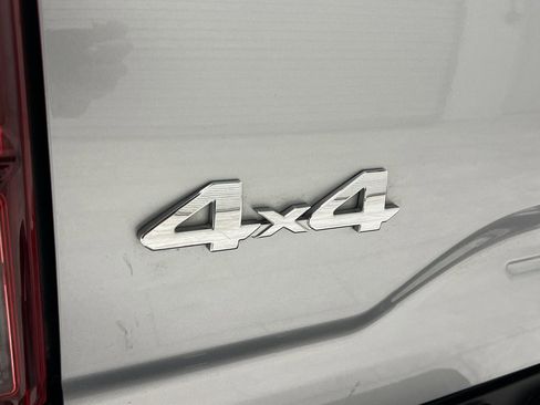 Used 2023 Toyota Tacoma SR image 31
