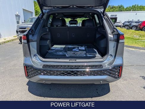 New 2026 Volkswagen Tiguan SE R-Line AWD/4WD image 28