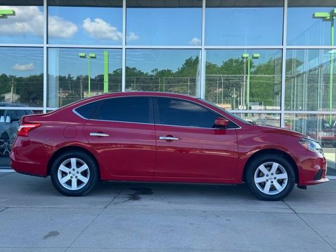 Used 2017 Nissan Sentra SV FWD image 8