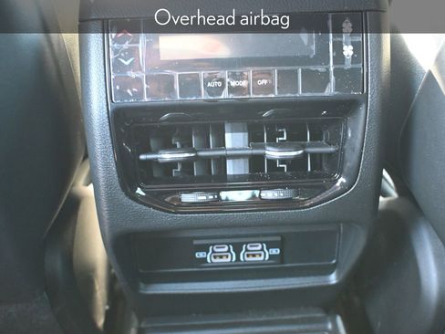 New 2025 Jeep Grand Cherokee L Laredo image 27