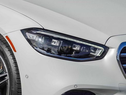 New 2024 Mercedes-Benz S 580 4MATIC Sedan image 8