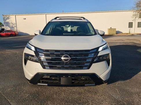 New 2026 Nissan Rogue Platinum AWD/4WD image 9