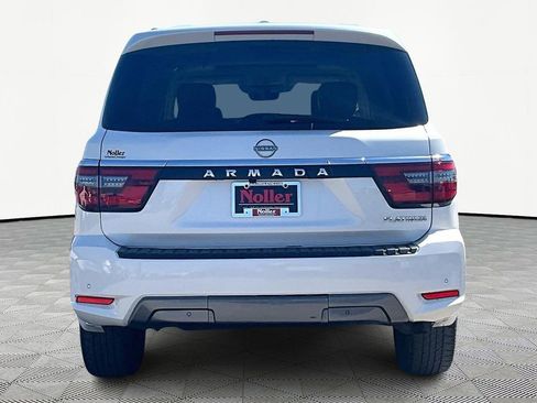 Used 2023 Nissan Armada Platinum w/ Captain's Chairs Package image 4