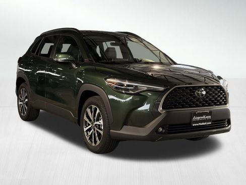 Certified 2023 Toyota Corolla Cross XLE image 1