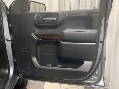Used 2021 GMC Sierra 1500 SLT image 12