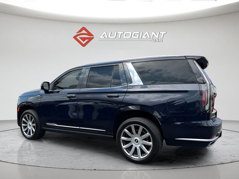 Used 2021 Cadillac Escalade Premium Luxury Platinum AWD/4WD image 4