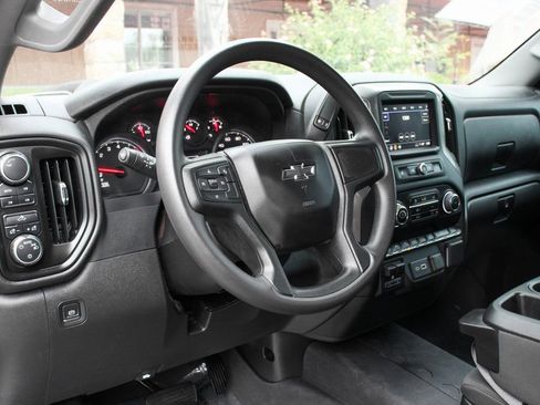 Used 2024 Chevrolet Silverado 1500 Custom Trail Boss image 16