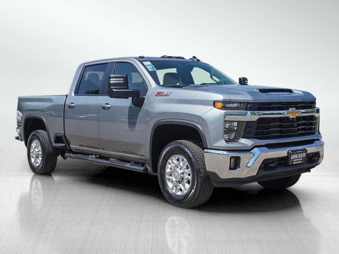 Used 2024 Chevrolet Silverado 3500 LT w/ All Star Edition AWD/4WD image 7