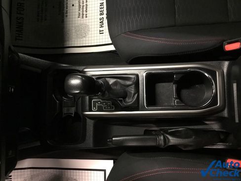 Used 2017 Toyota Tacoma SR5 image 45