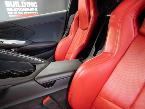 Used 2022 Chevrolet Corvette Stingray Coupe w/ Battery Protection Package RWD image 10