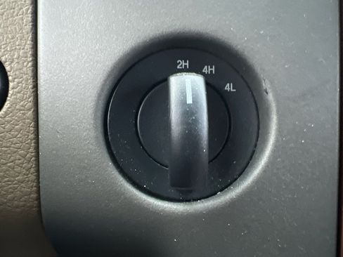 Used 2007 Ford F150 Lariat AWD/4WD image 28