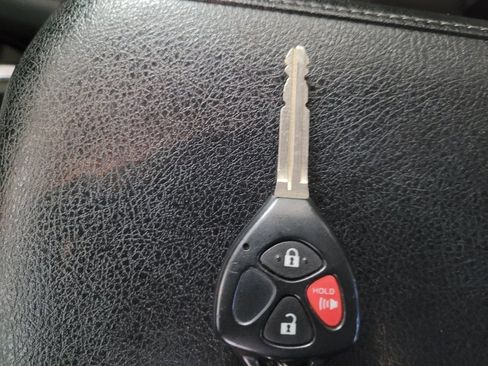 Used 2015 Toyota 4Runner SR5 Premium image 32