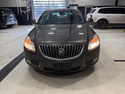 Used 2011 Buick Regal CXL w/ RL2 Preferred Equipment Group image 2