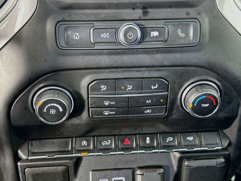 Used 2021 Chevrolet Silverado 1500 Custom RWD image 17