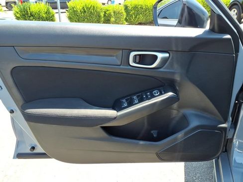 Used 2024 Honda Civic Sport image 6