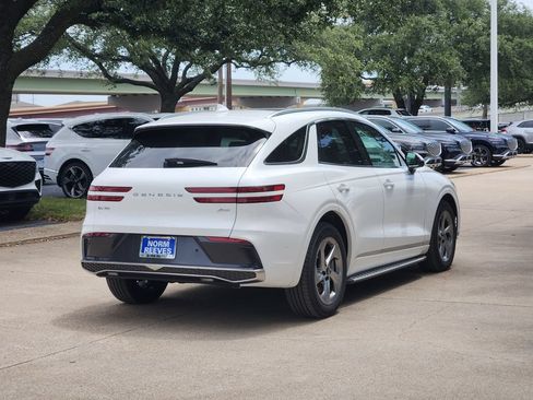 New 2026 Genesis GV70 2.5T Advanced AWD/4WD image 4