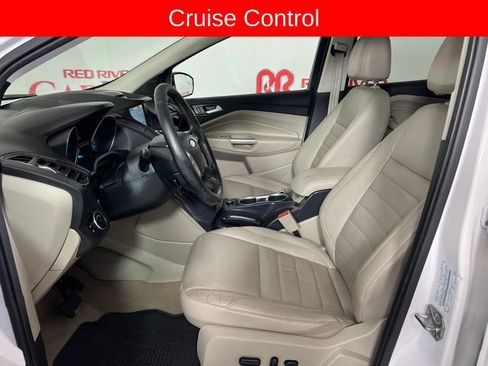 Used 2016 Ford Escape Titanium FWD image 10