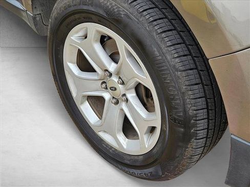 Used 2014 Ford Edge SEL w/ Equipment Group 204A image 11