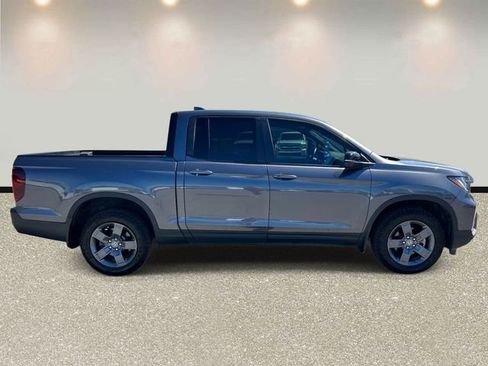 Used 2024 Honda Ridgeline TrailSport image 4