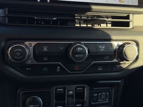 Used 2025 Jeep Wrangler Unlimited Sport S 4xe image 25