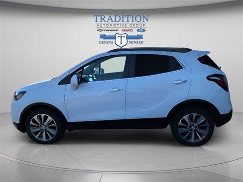 Used 2019 Buick Encore Preferred image 2