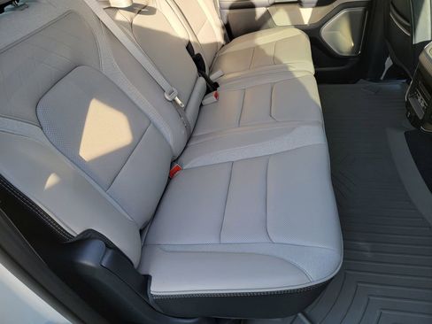 Used 2022 RAM 1500 Limited image 15