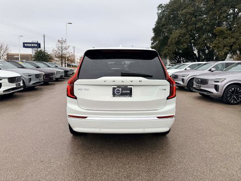 New 2026 Volvo XC90 T8 Ultra w/ Protection Package Premier image 5