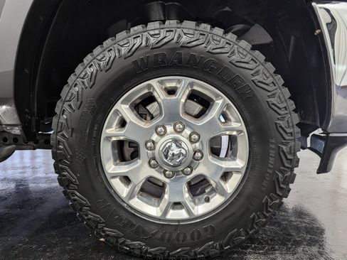 Used 2022 RAM 2500 Laramie image 14