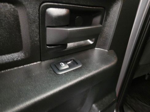 Used 2024 RAM 3500 Tradesman w/ Chrome Appearance Group image 29