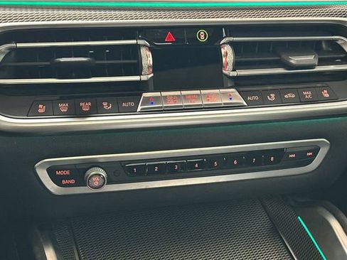 Used 2020 BMW X6 M50i w/ Executive Package image 25