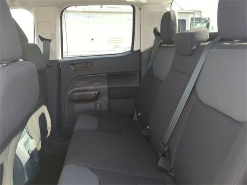 Used 2024 Ford Maverick XL image 16