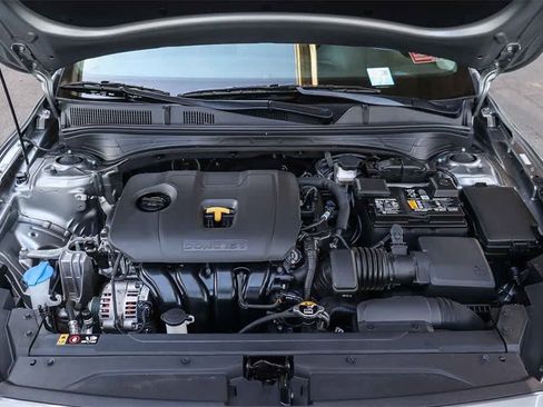 Used 2024 Kia Forte LXS image 28