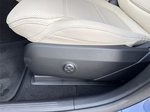 New 2025 Mercedes-Benz GLC 300 GLC 300 image 23