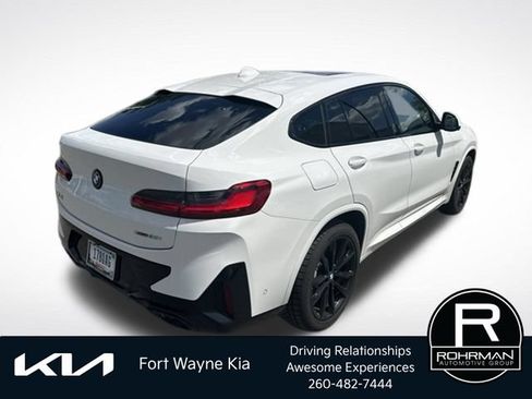 Used 2024 BMW X4 xDrive30i w/ Premium Package AWD/4WD image 6