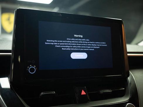 Used 2023 Toyota Corolla LE FWD image 19