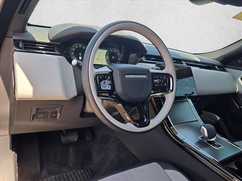 Used 2026 Land Rover Range Rover Velar S AWD/4WD image 10