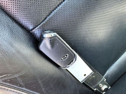 Used 2021 Kia Stinger GT-Line image 15