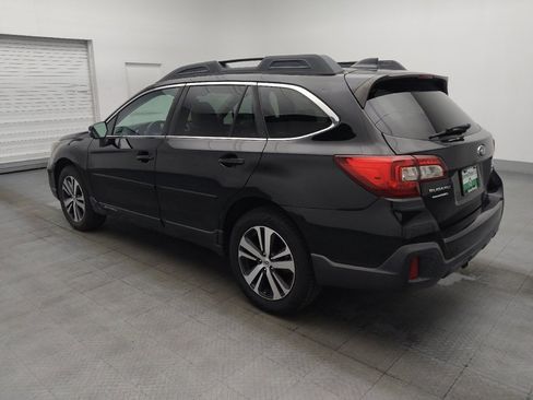Used 2019 Subaru Outback 3.6R Limited AWD/4WD image 3