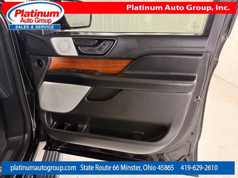 Used 2018 Lincoln Navigator Reserve w/ Technology Package AWD/4WD image 45
