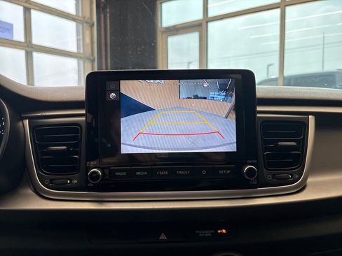 Used 2022 Kia Rio LX image 25