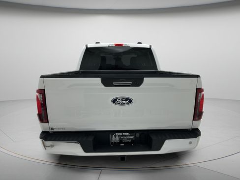 Used 2024 Ford F150 XLT AWD/4WD image 6